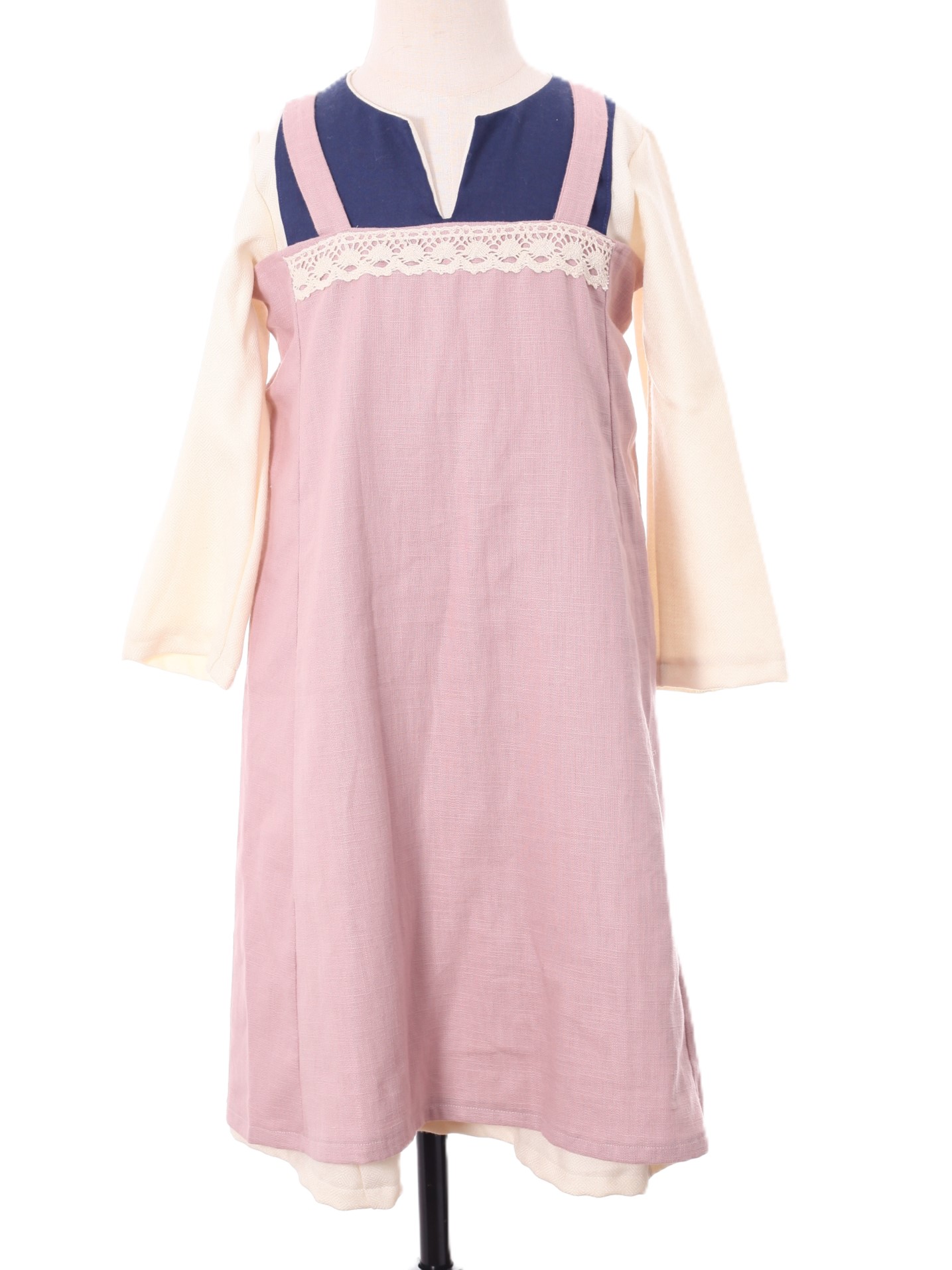 Schürzenkleid aus Leinen rosa