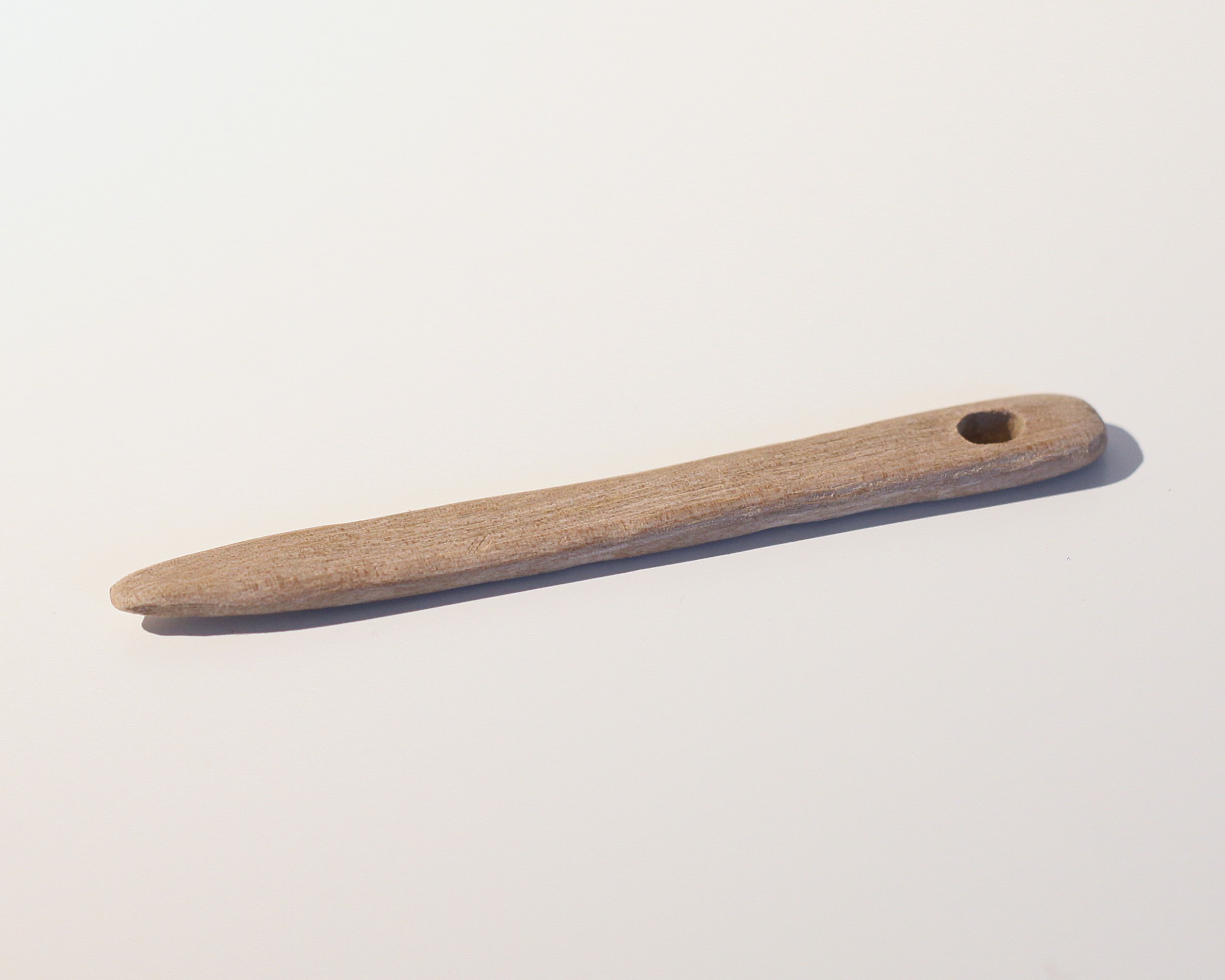Holznadeln aus Kirsche
