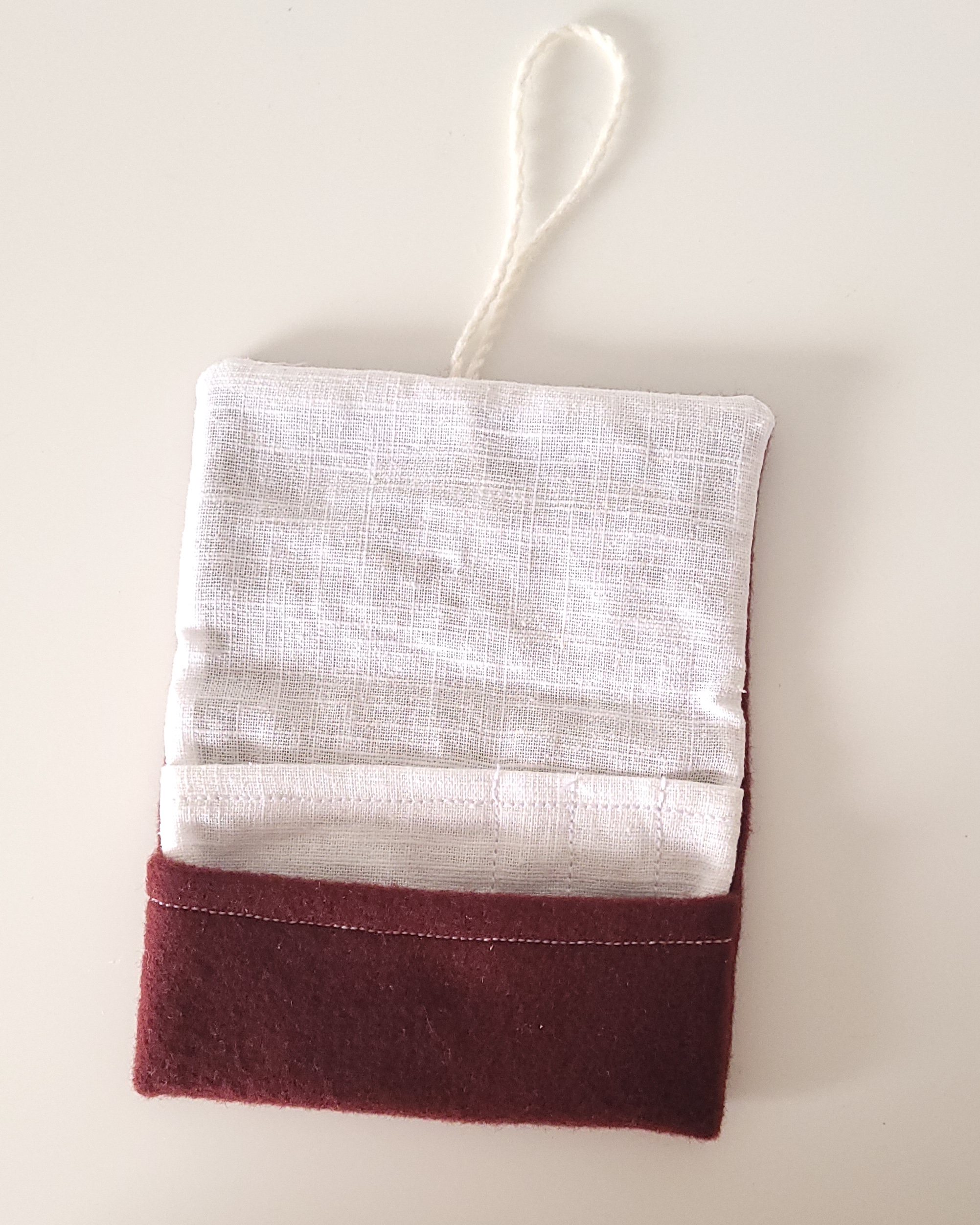 Kleinkramtasche Bordeaux